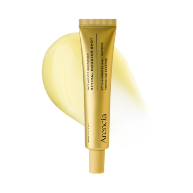 Το σωληνάριο του Arencia Retinol Booster Shot 30ml, μπροστά από μία πινελιά κίτρινης κρέμας.