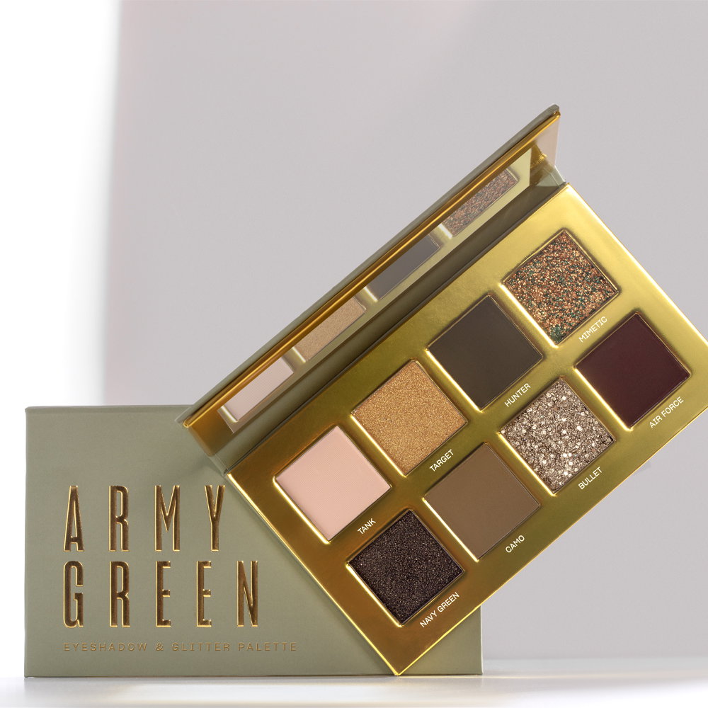 H συσκευασία MIA Eye Palette Army Green, ανοιχτή, δίπλα από το κουτί της.